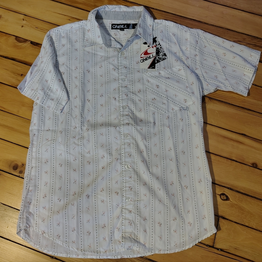 O'Neill Short Sleeve Button Front Collared Shirt NWT White w/ Pink Floral Size L